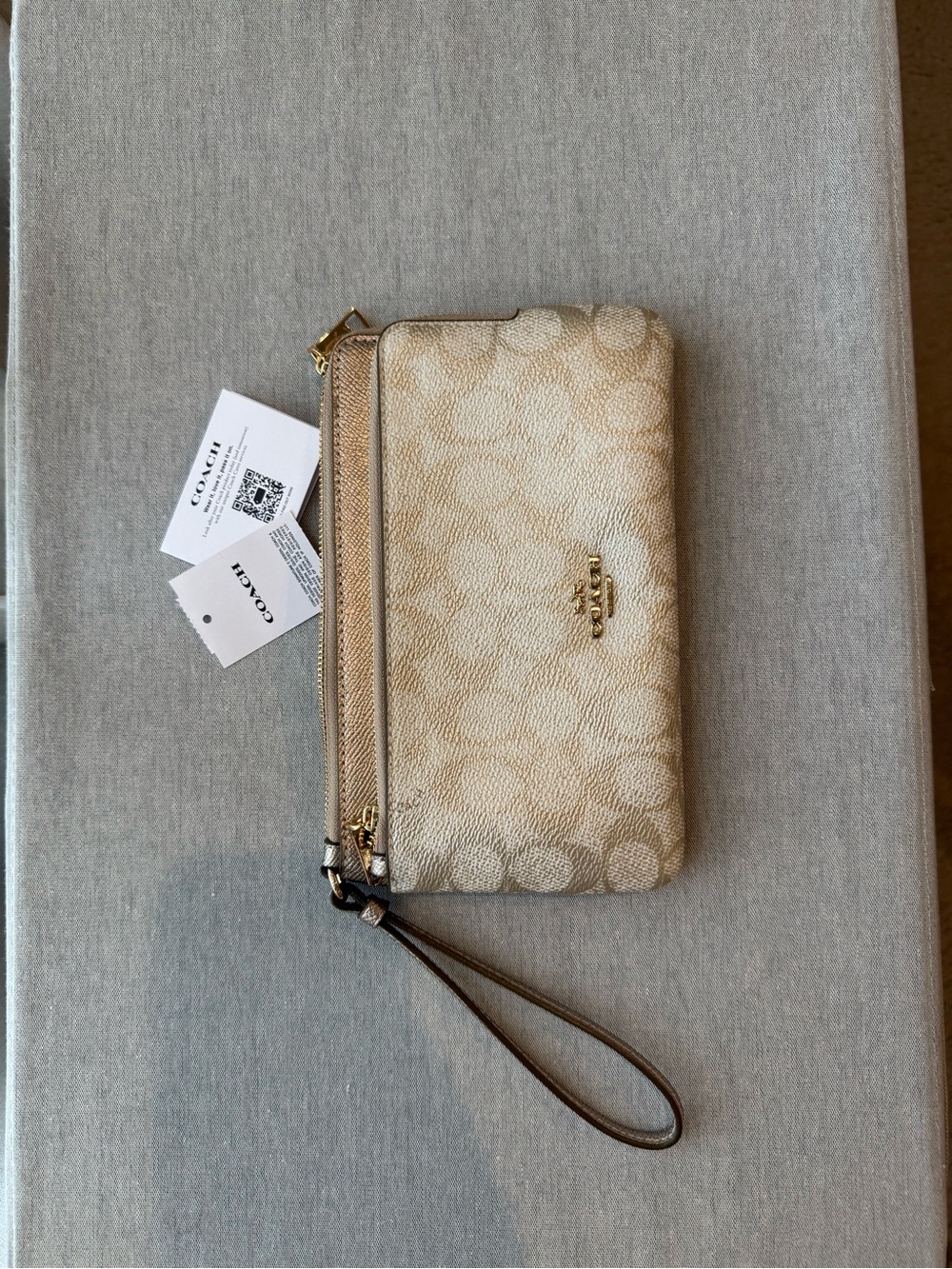 Coach Double Zip Wallet In Signature Canvas